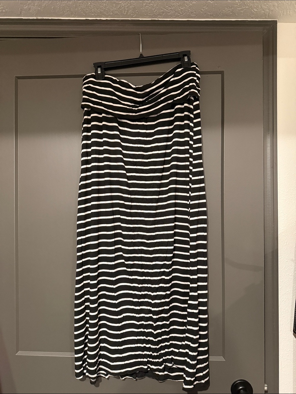 a.n.a Black & White Striped Fold-Over Waist Maxi Skirt